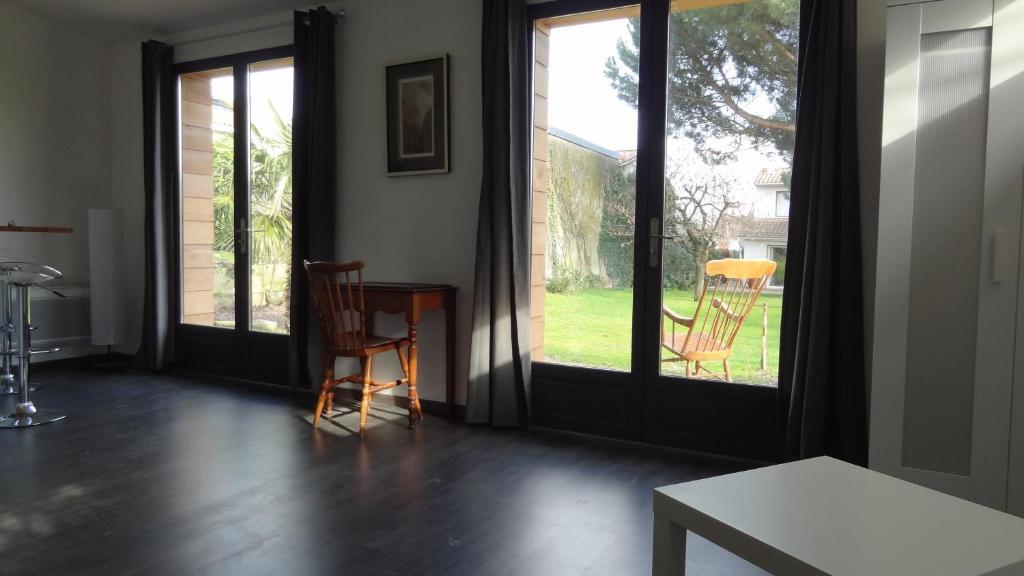 Chambre D'Hotes Du Clos Bamboo Merignac  Bilik gambar